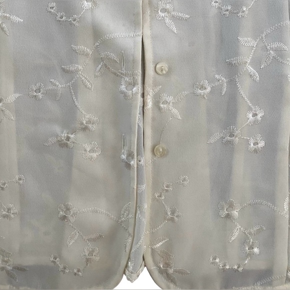 cream floral embroidered button up short sleeve - Picture 3 of 4